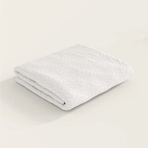 Nestig Mini Crib Waterproof Mattress Covers (2)
